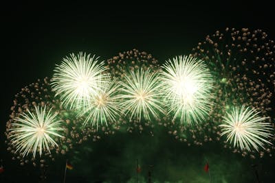 Green Crackers